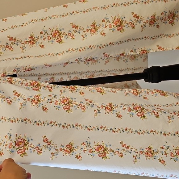 Forever 21 White Floral Cottagecore Milk Maid Midi Dress w/ Slit Size Small - Picture 9 of 10